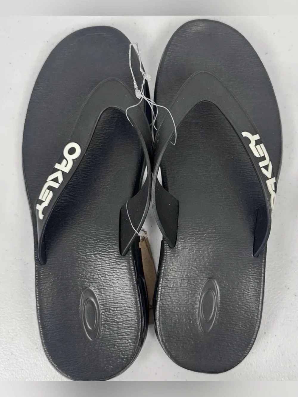 Oakley B1B Men's Flip Flops Size 11 Blackout Black Sandals Thong Slides NWT